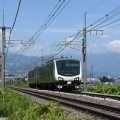 7月13日撮影　「リゾートビュー諏訪湖」と「TRAIN　SUITE四季島」と「あずさ74号」