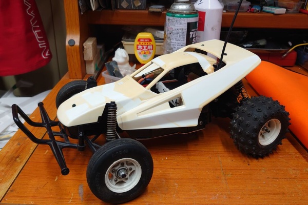 グラスホッパー2 改造 ルマンゴールド21.5T（未走行）未塗装ボディー2