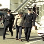 任意同行を求めた警官を乗せたまま23キロ離れた自宅まで帰った男を逮捕！