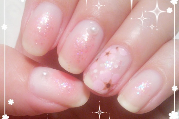 100均 オフィスネイル 桜