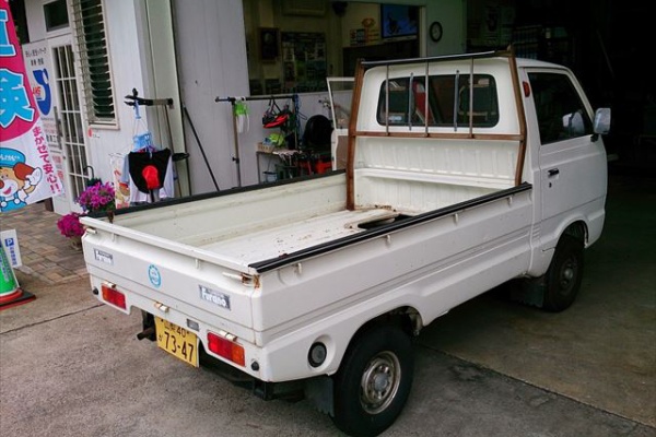 スズキ キャリイ ST30 トラック 2スト 一方開き 昭和57年