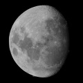 8月5日の月 - 時々暖かい強い風が吹いていました