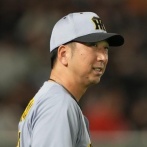 【悲報】球界大御所、藤川監督のプロテクター提案に激怒　「鎧、兜で野球をしろというのか」