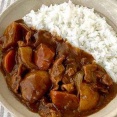 【悲報】カレーに入れて不味くなる食材ってそんなにないよな？