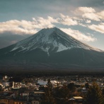 富士山の山小屋、ボッタクリすぎて海外観光客ブチギレ