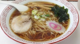 外国人「日本人の麺をすする音が気持ち悪い。ヌーハラに配慮して静かに食べてほしい」