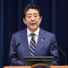 安倍首相、現金給付の意向表明