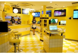 【お前ら急げ】乃木坂マウスCMの特設スペースにえちえちな店員さん出現ｗｗｗｗｗｗｗｗｗ