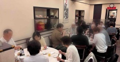 飲み会。飲めないけどね。