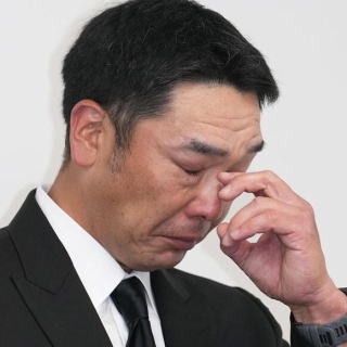 奥瀬鉄則工人のこけし : こけしのなかのわたし