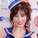 【芸能】熊田曜子（43）“手ブラ”大胆ショットにファンもん絶