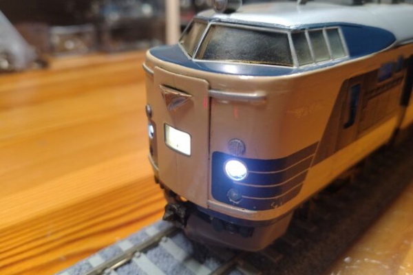 クローゼットの中の鉄道模型