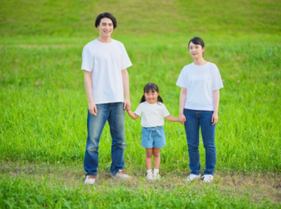 性別違和感と関連する軽度な外見的特徴を発見