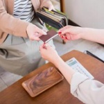 【悲報】女さん驚愕「財布を出したら本当に払わされた」