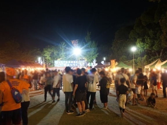 倉治区公民館前広場で「七夕伝説倉治村 夏まつり」が開催されてた