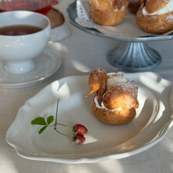 「リブート」のスワンシューが食べたくて…