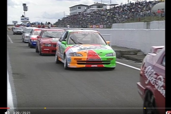 乗り物動画のモトディスコ Motordisco 中谷明彦