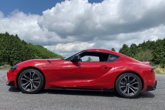 新型「スープラ」一般道で試乗会 17年ぶり復活に見るトヨタのこだわり ※お値段490万～690万円