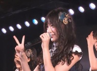 本日のチームK公演に海外からお客さんがきているため、通訳として平田梨奈が登場!