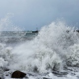 【閲覧注意】お父さん「ん…？なんか増水してるな…」娘「はやく！！はやく！！」お父さん「！？」(動画あり)