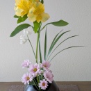 ランラン玄関の生け花NO.361　坂戸整体院ランラン