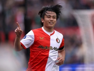 【衝撃】上田綺世、ブライトンとポルトから正式オファーｷﾀ――(ﾟ∀ﾟ)――!!