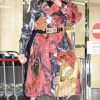【悲報】新庄ビッグボス、とんでもない格好で沖縄入りしてしまう