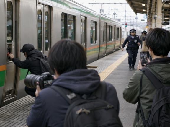 【撮り鉄】14～17歳の少年7人を書類送致「どれくらい電車を遅延させたか競ってた」「自分が遅らせたと自慢したかった」