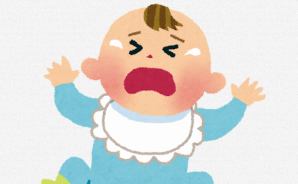 【衝撃】母親が我が子にケーキテロ
