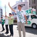【沖縄知事選】古謝げんた、市営住宅で演説中に上からバケツほどの水を10回近くぶっかけられる…「これ以上、分断を深めない」怒ることも、相手を責めることもせず耐える