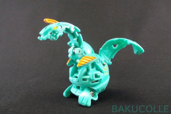 爆丸　アルティメットドラゴノイド&ヘリオス&ヘリオス　タービンクリア　本体のみ アルティメット・ヘリオス 7 in 1 MAXUS HELIOS 7 in 1 火属性