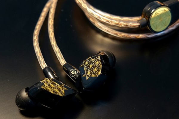 音響のまとめ イヤホン Final