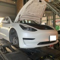 テスラ　モデル３　車検整備でご入庫いただきました。