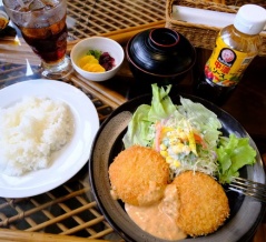 ファミリーレストラン　シオダ　〜ベシャメルコロッケ（和定食）