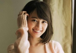 【画像】ぐうかわ！ 生田絵梨花、清楚感あるのもええな。。。