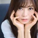 【芸能】釈由美子「小さいおじさんがスマホを全身でスワイプしてて」　不思議エピソードに報道陣困惑  [冬月記者★]