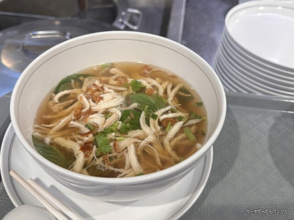【MISS SAIGON by Viet Cuisine】　at　エンポリアム　～フードコートで85バーツのフォー！～