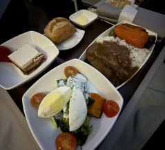 【ハワイアン航空ファーストクラス】ラスベガス→ホノルル【機内食】