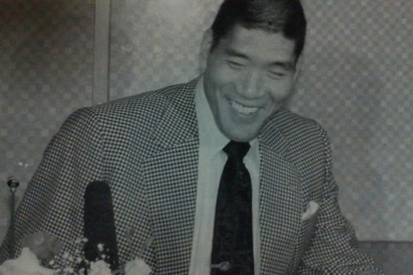 そのうちｓ On Twitter 昨日は何の日 今から35年前の1982年10月24日 日曜日 笑っていいとも 増刊号 放送開始 歴代タイトルロゴ 4枚たまりました 笑っていいとも タモリ 明石家さんま フジテレビ Https T Co 4gk6wqahrq Twitter