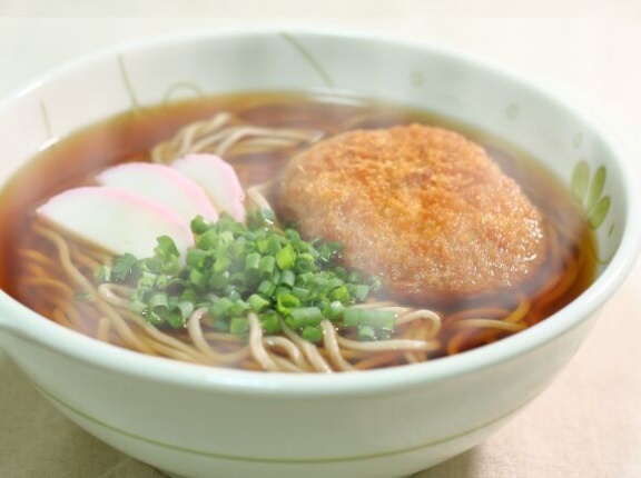 「コロッケそば」とかいうよく分からない食べ物あるでしょ？