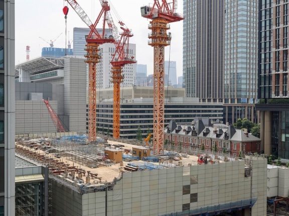 地上24階「三菱UFJ銀行本店」の解体状況！跡地は地上28階、高さ約160m「MUFG本館」に建替え（2026.7.4）