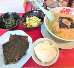 【トッピングで健康的な朝ラーにできる？】函館 山岡家 万代店