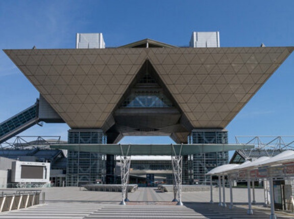 新参オタク「なんでコミケのスタッフって態度良くないの？」⇒ 無償ボランティアだと忘れられているのが悲しいと話題に
