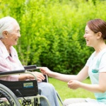 介護やってるんだが施設内で虐待がある・・・なんとかならんか？ 	