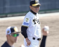 藤本敦士＆筒井壮コーチの言葉でひも解く岡田タイガース2年目の進化