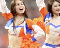 【画像】甲子園、チアリーダーの衣装が改悪化される模様・・・