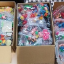 大量のマイナー消しゴムを整理整頓。塩ビ人形 アンパンマン こんなこいるかな かみつきばあちゃん SD戦国武将列伝 キャッ党忍伝てやんでえ ムサシロード