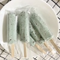 セブンイレブンのチョコミントバーのサイズ感が私にはちょうどいいな👌