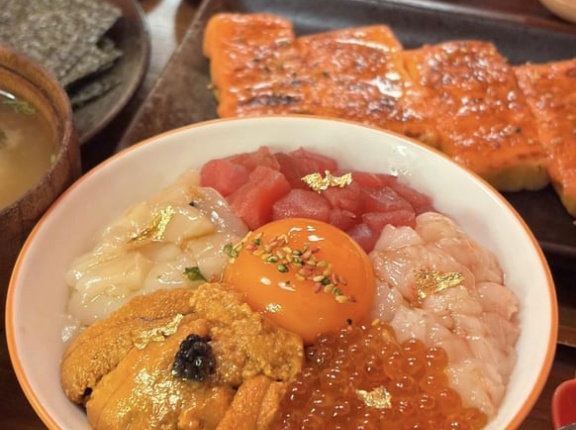 「この海鮮丼のためなら破産しても構わない」日本食が大好きな外国人まとめ