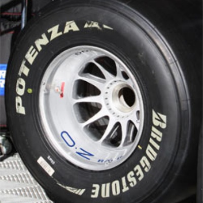 フェラーリSF16-H： ハンドルの写真（ベッテルとライコネン別仕様